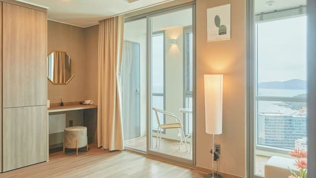 Basic Double Room, Partial Sea View