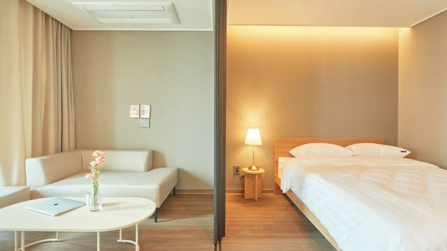 Basic Double Room, Partial Sea View