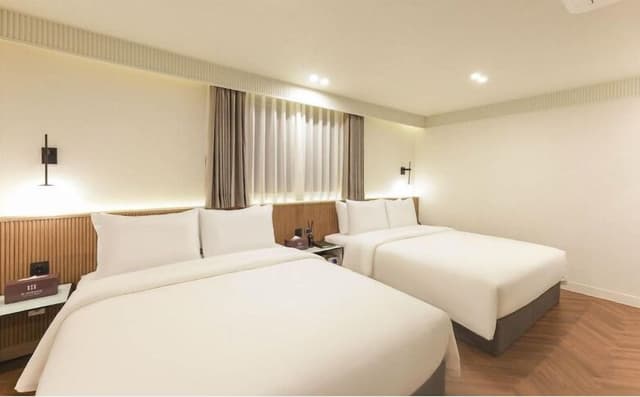 *Open Special Rate* Premium Twin (OTT 6 Types + Double 2 + Bathtub + Premium ACE Bed/Bedding+Styler)