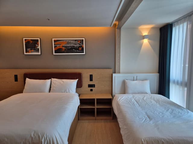 Ocean View Twin Suite