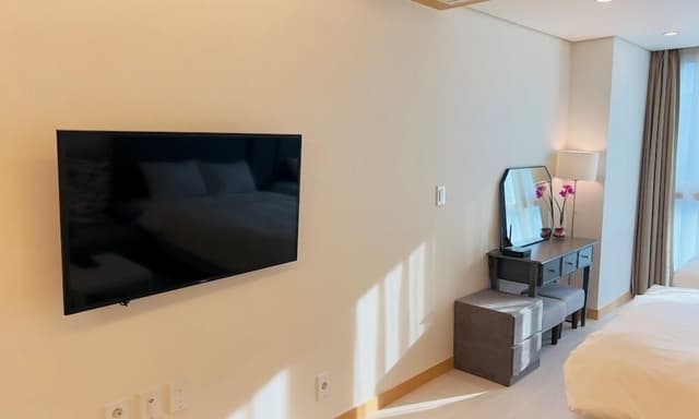 Family Twin Room