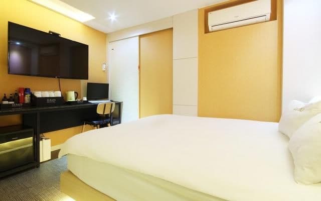 Standard Room A