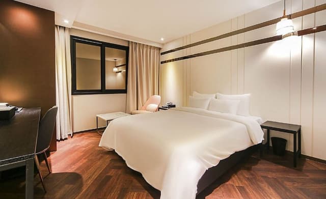 Deluxe Room, 1 Double Bed