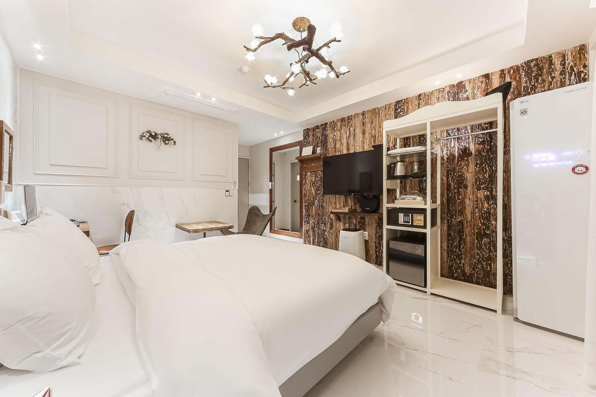 February Hotel The Stay Busan Gangseo Annex Building1