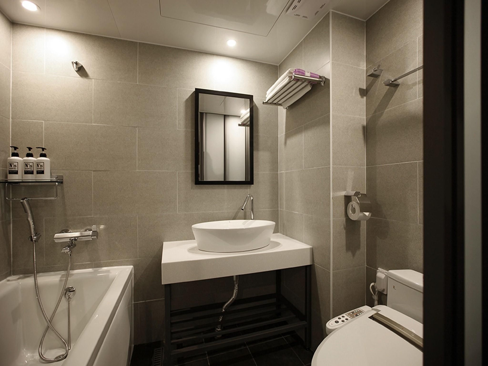 NO. 25 Hotel Myeongji Ocean city branch Business4