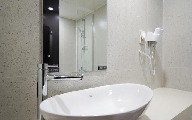 Suite Room