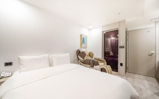 Massage Chair Room