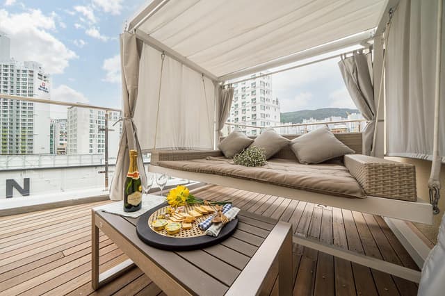 Terrace Room