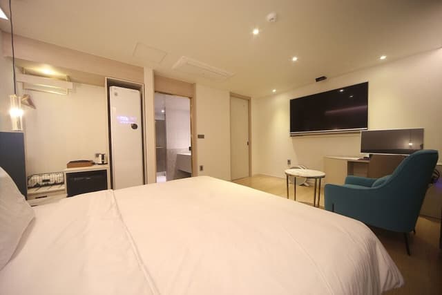 Premium Double Room (With Styler)