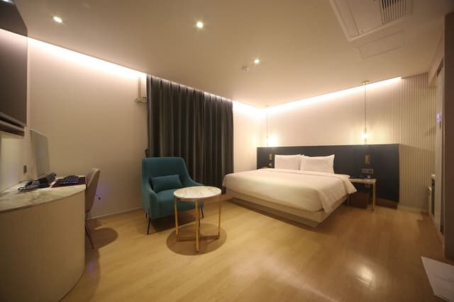 Premium Double Room (With Styler)