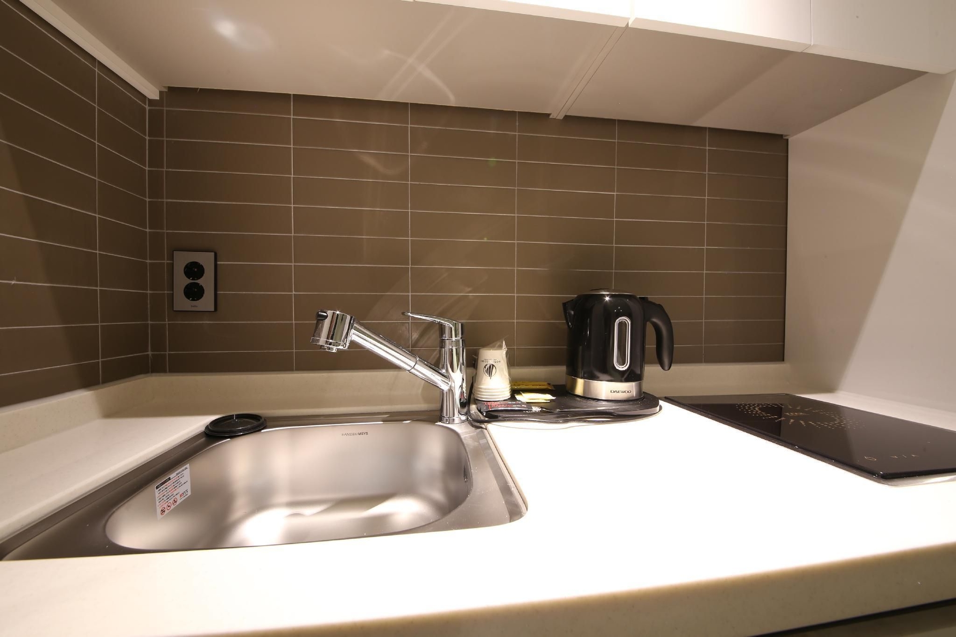 โรงแรม เยาบิ ปูซาน (Yeoubi Hotel BUSAN)2