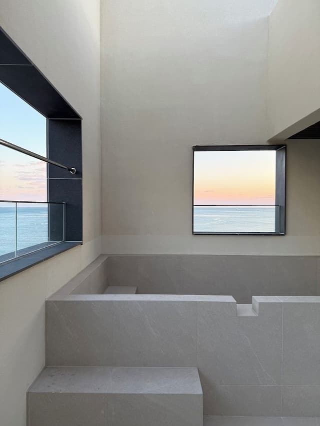 Signature Room, Balcony, Sea View