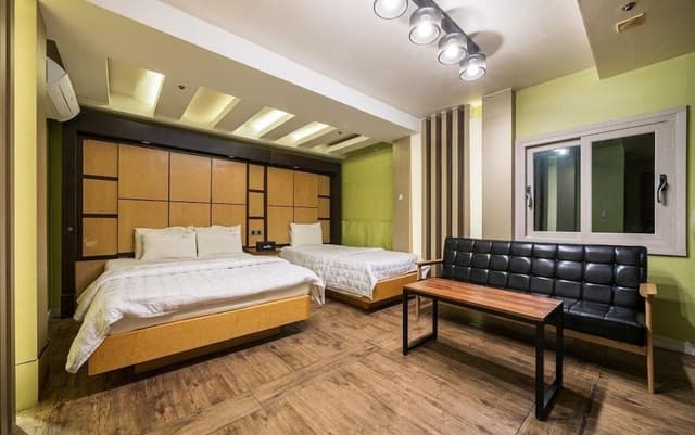 Family Twin Room