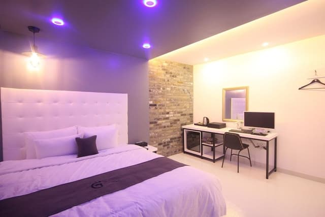 Premium Double Room