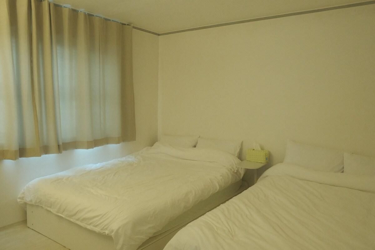 SpecialOffer GwangalliBeach 4QueenBeds UpTo8People3