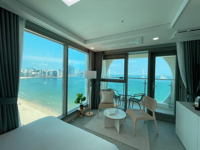 Terrace Panoramic Ocean View A