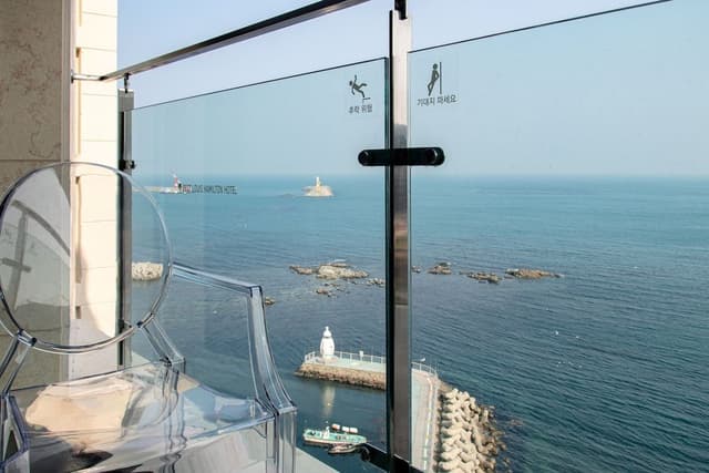 Executive Ocean Terrace