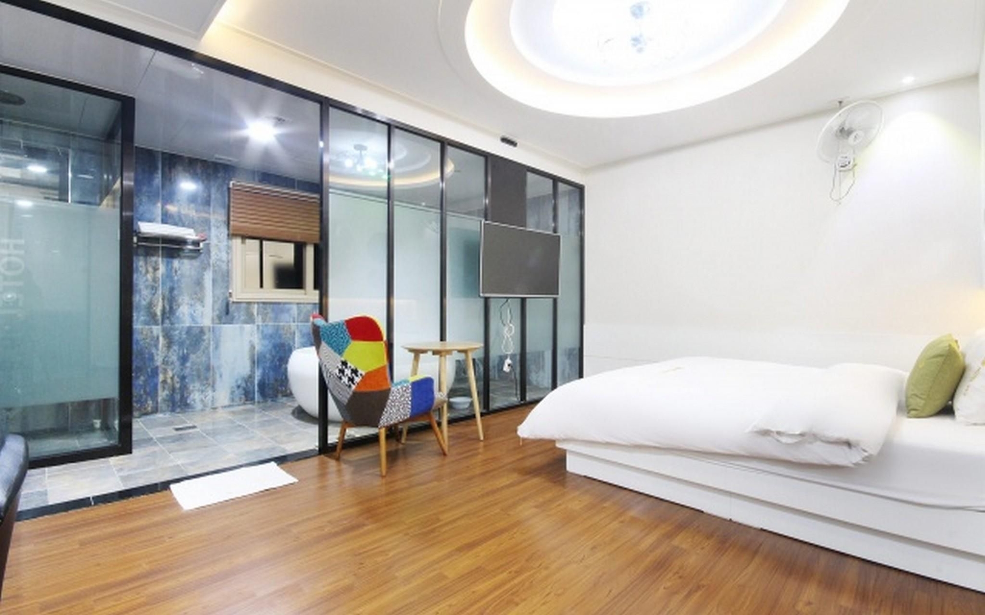 ปูซาน ซงโด โฮเทล 99.9 (Busan Songdo Hotel 99.9)1
