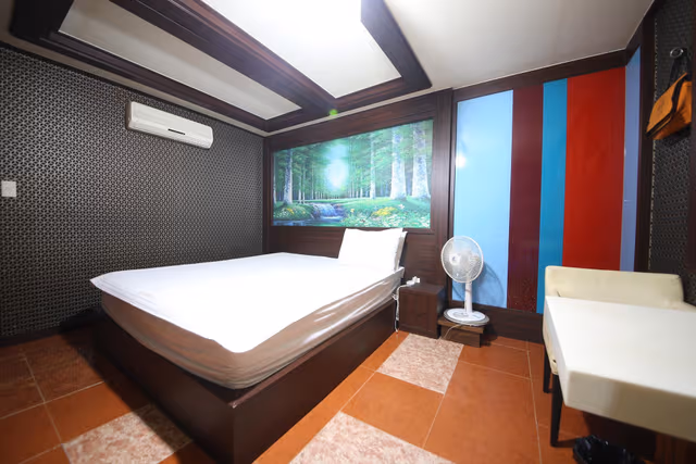 Standard Double Bed Room