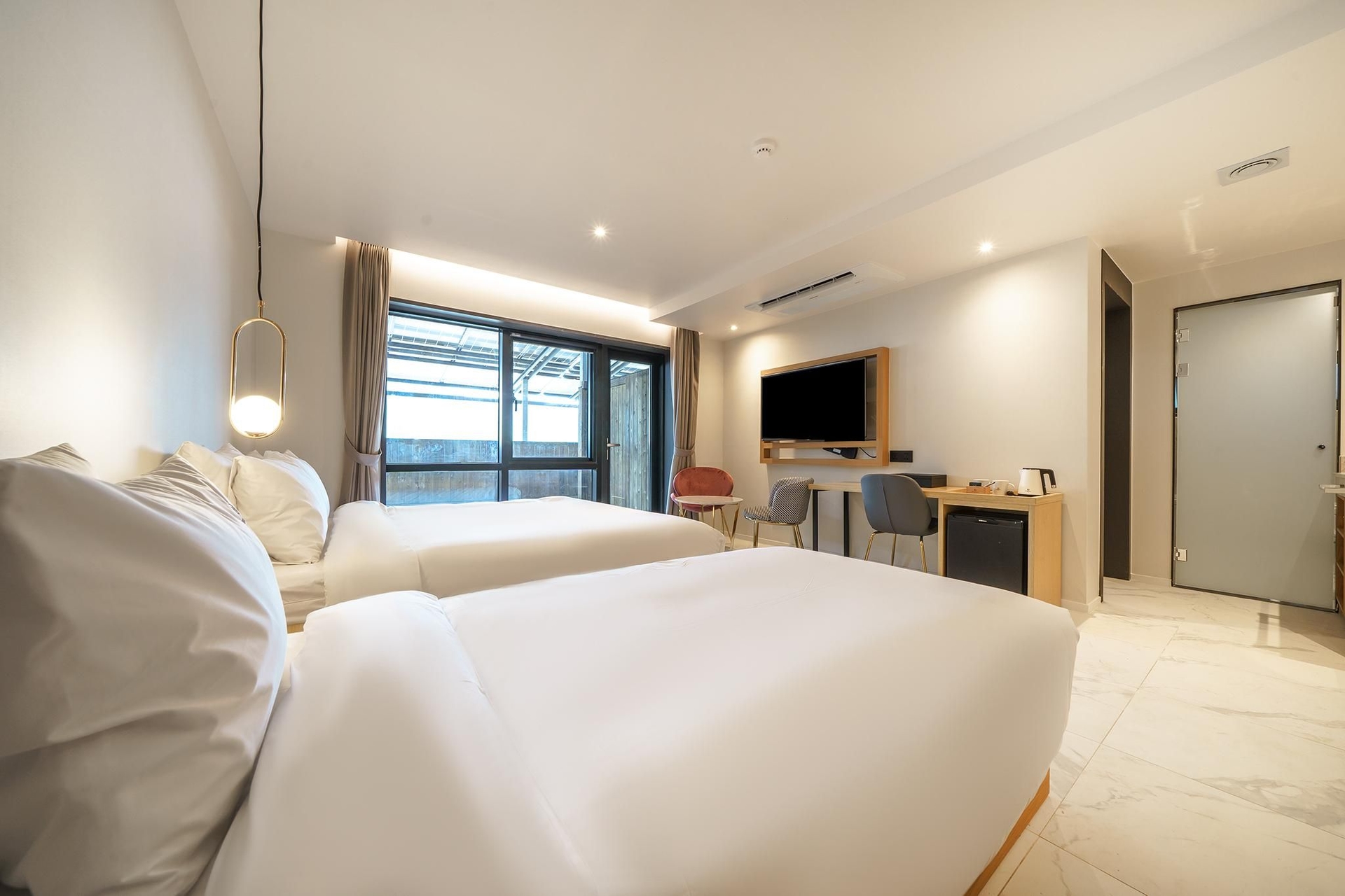 ปูซาน ยงโฮ-ดง โฮเทล โบนา ทรี (Busan Yongho-dong Hotel Bona Three)1