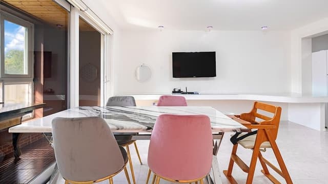Basic Room, 2 Bedrooms (Kids302)