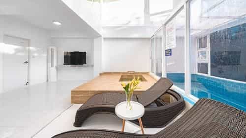 Gyeongju jullietapoolvilla&kidspension