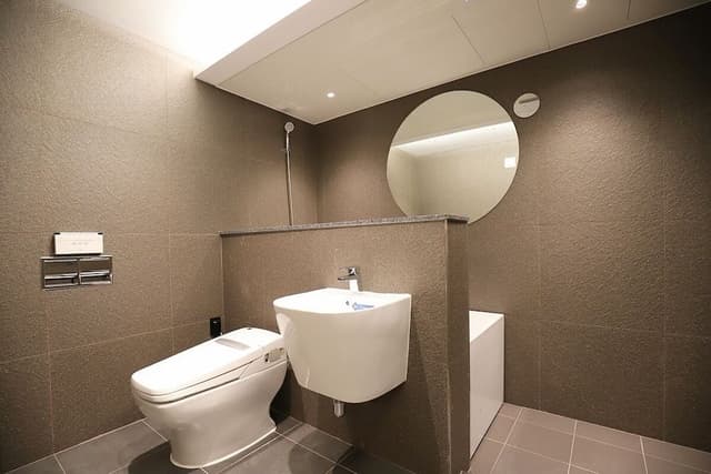 Maple Suite Room