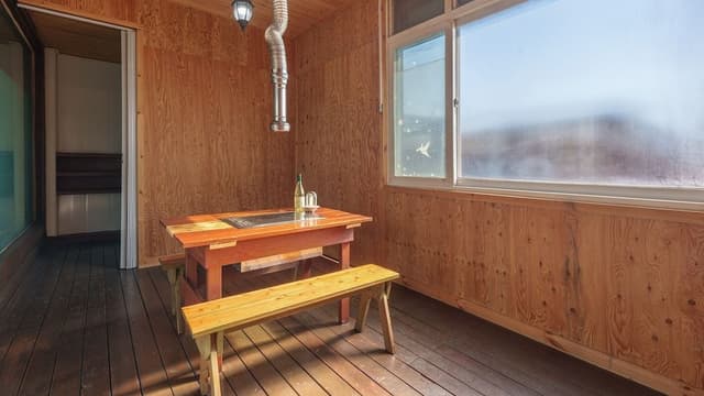 Basic Room, 1 Bedroom (Tea tree)