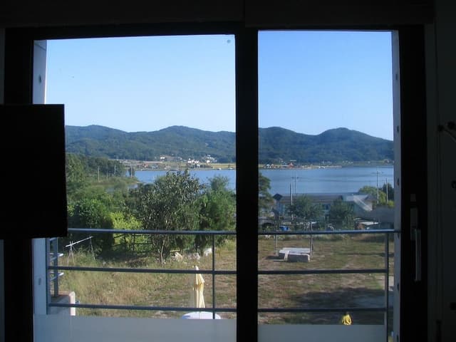 A Room - Lake view