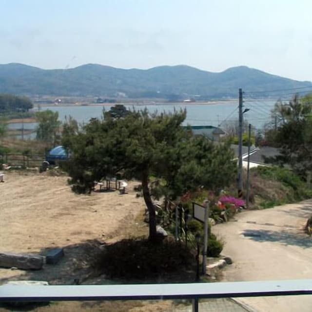 A Room - Lake view