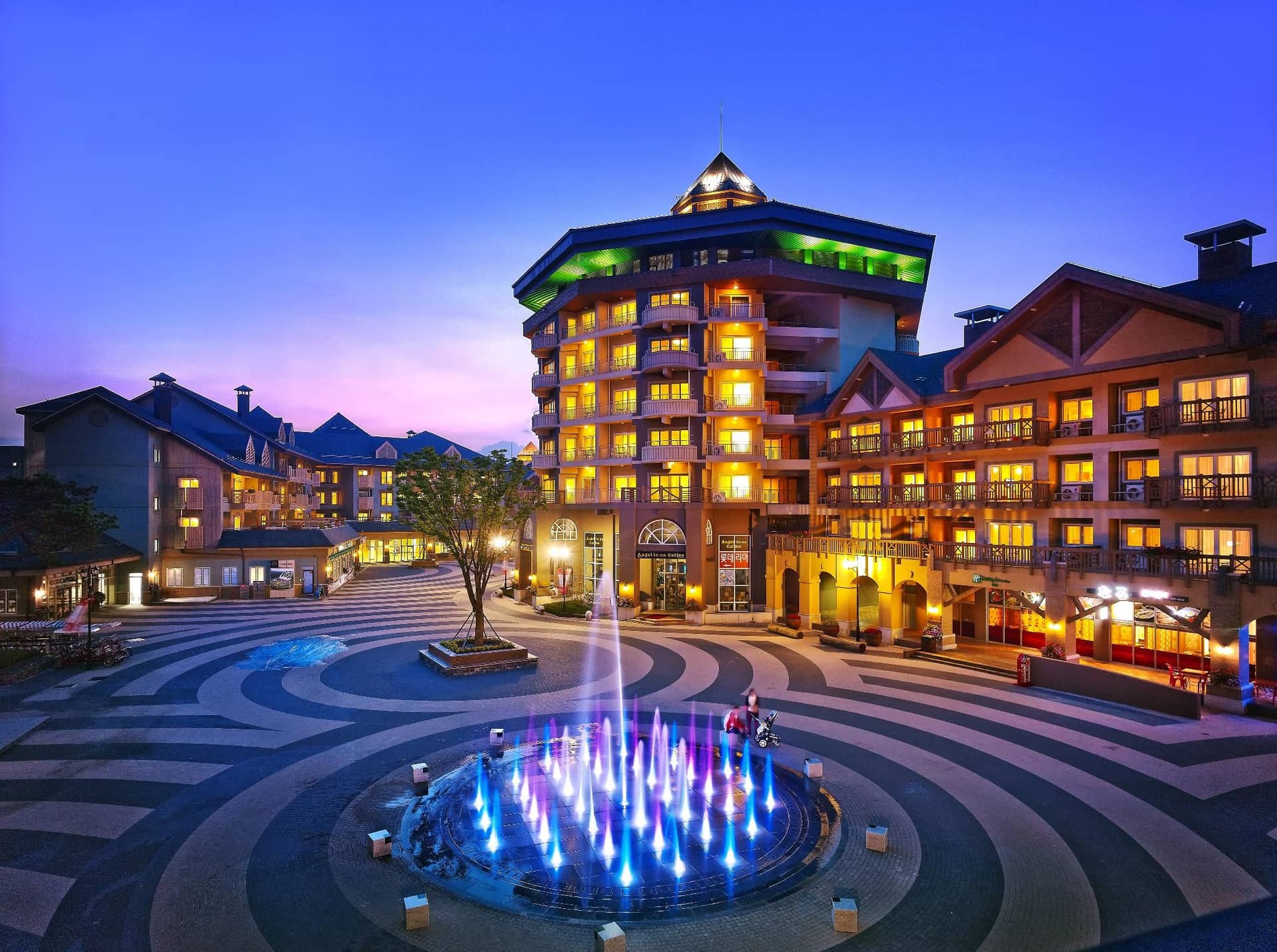 Holiday Inn & Suites Alpensia Pyeongchang Suites Holiday Inn & Suites Alpensia Pyeongchang Suites