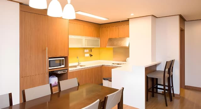 3 Bedroom Suite 1 Queen 2 Single 1 Ondol