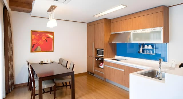 2 Bedroom Suite 1 Queen Bed 1 Ondol