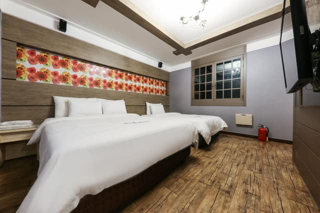 VIP Twin Room
