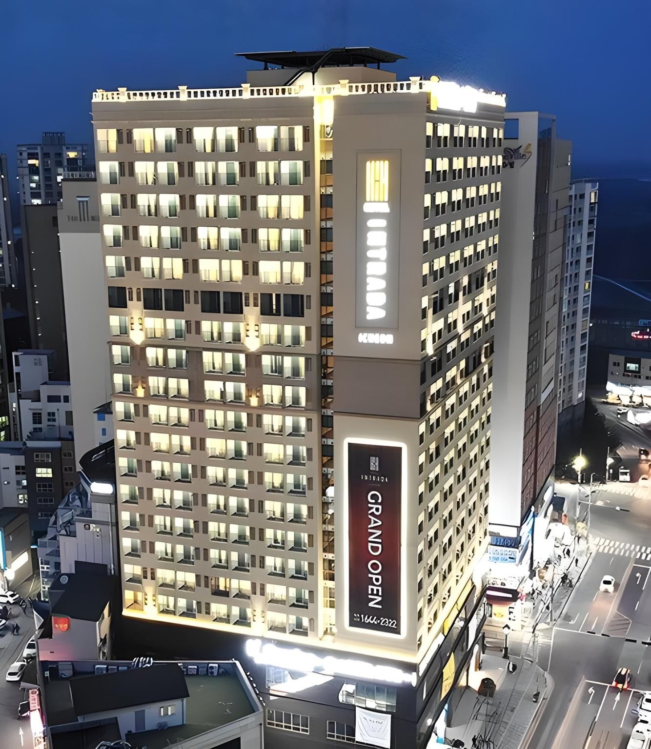 Hotel Intrada0