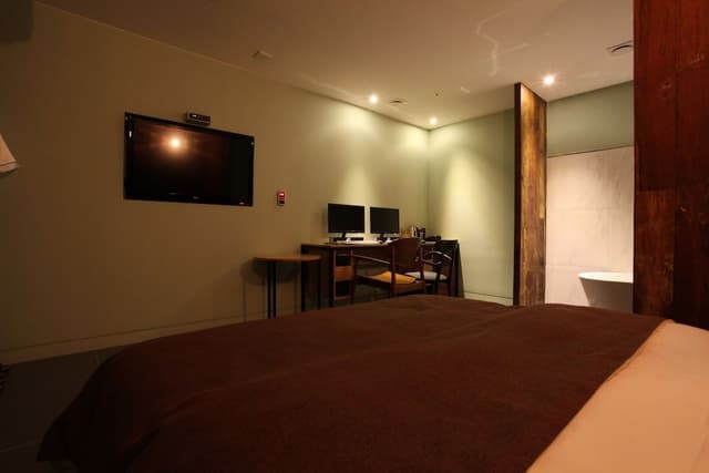 Premium Room