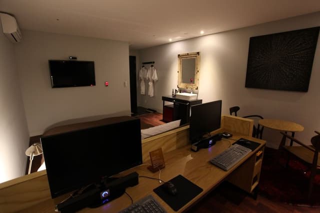 Premium Room