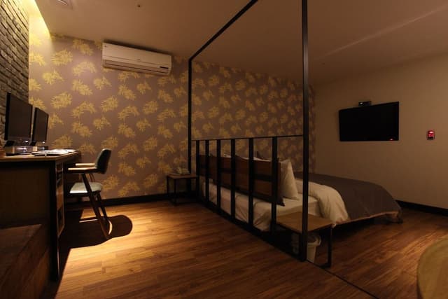 Premium Room