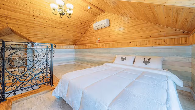Double Room (Room 205)