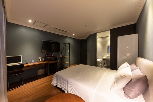 Premium Double Room