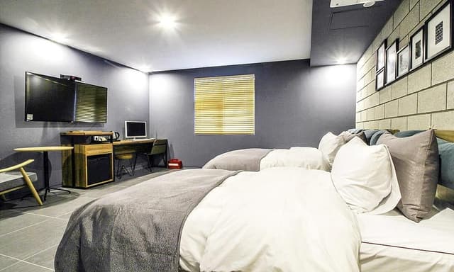 Deluxe Twin Room