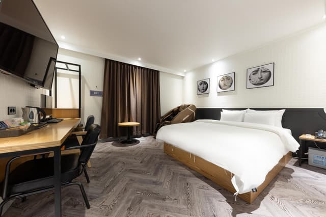 Luxury Premium Room