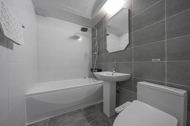 Deluxe Room, Non Smoking, Ocean View (massage chair)