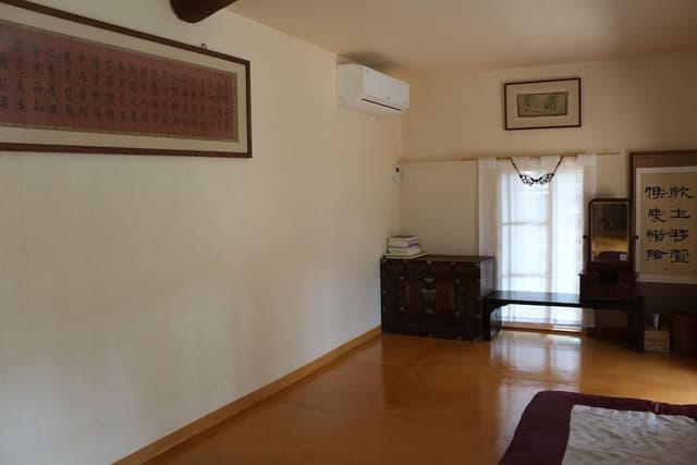 Traditional Room