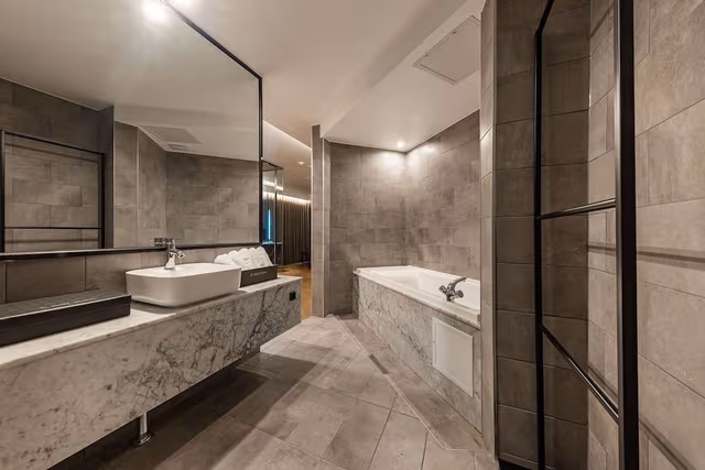 Royal Twin Room