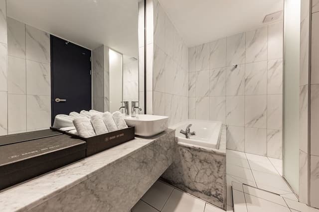 Premium Twin Room