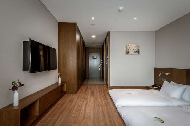Traditional Room, Multiple Beds, Non Smoking, Refrigerator (2 Japanese futons)