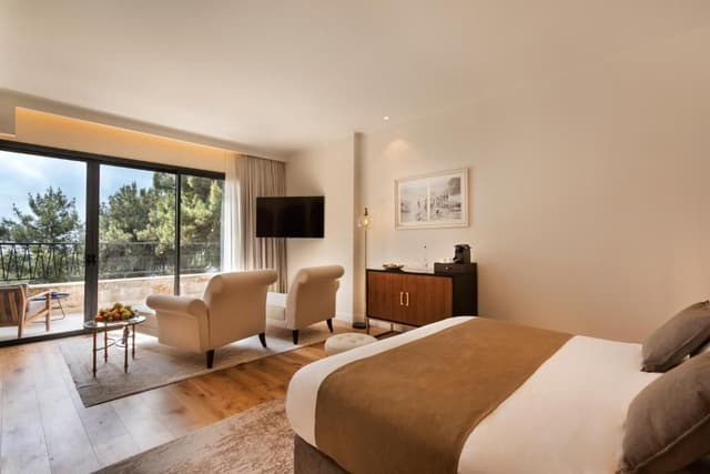 Garden Suite