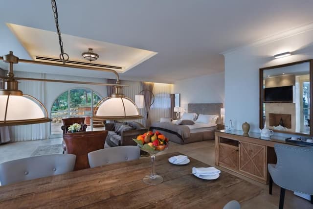 Presidential Suite