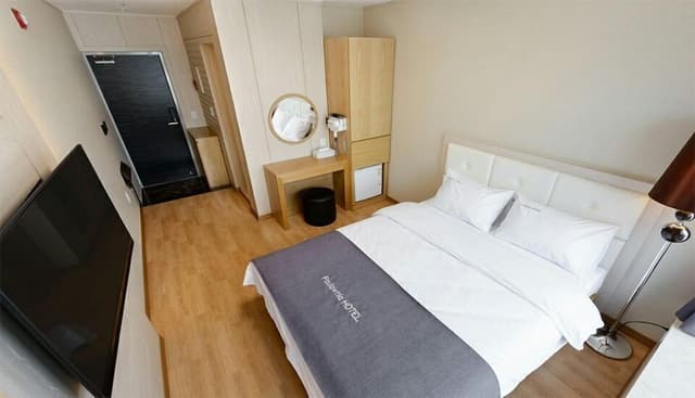 Double Room (Ocean View and City View, first come first serve upon booking)